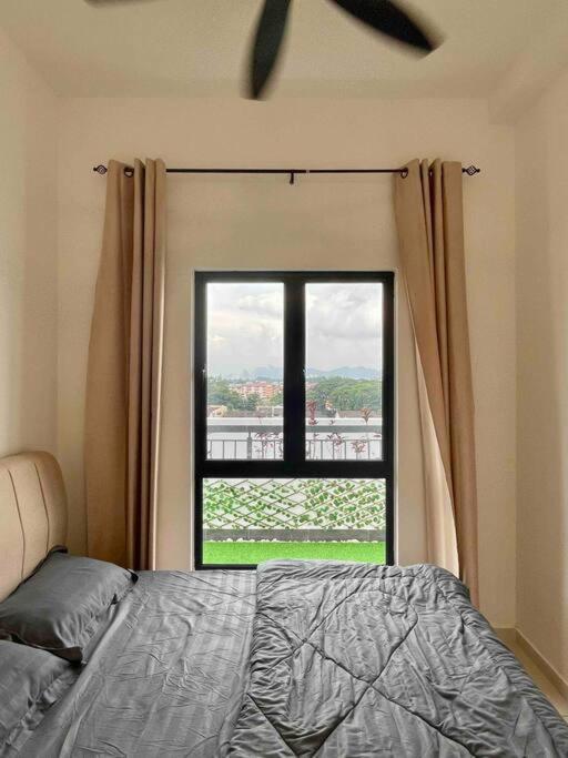 The Horizon @ - Cozy With Balcony Patio Apartment *