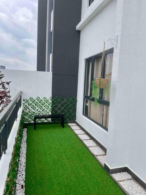 The Horizon @ - Cozy With Balcony Patio * Ipoh