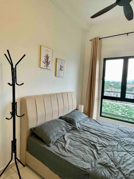 The Horizon @ - Cozy With Balcony Patio Apartment *