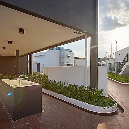The Horizon @ Ipoh - Cozy Condo With Balcony Patio Exterior photo